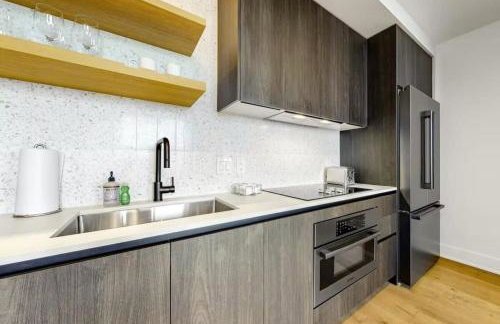 Luxe High Rise off of Rainey St - Foto 10