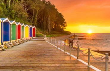 Bay - Brambles Chine, Colwell Bay - 5 star WiFi - Short walk to The Hut and beach - 1 night stays available - Ferry offers - Photo 31