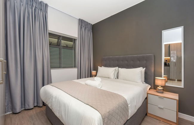 Easy Stay - The Median - Photo 8