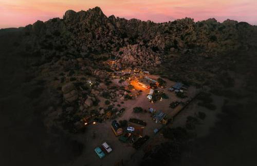 Mod West Ranch: 5-acre Boulder Playground - Foto 5