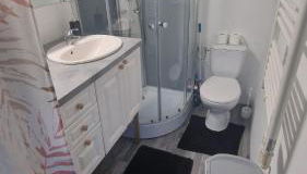 Studio Marmotte, quartier marais, terrasse en rez de jardin, matelas confort - Foto 4