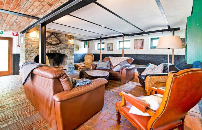 Holiday Home in Sourbrodt With Pool & Sauna - Foto 23