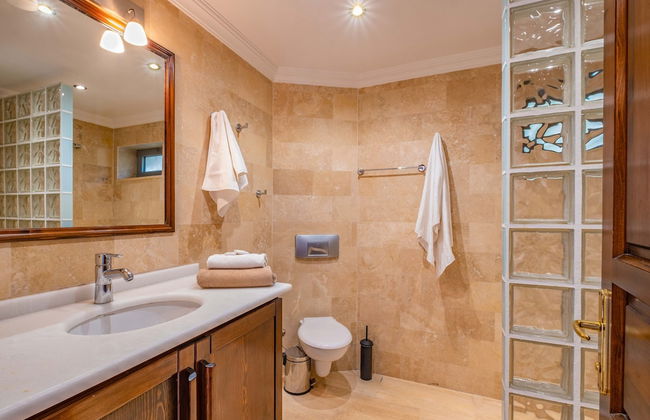 Fortuna Peninsula Apart - Photo 40