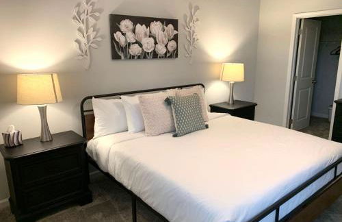 Stylish & Modern 3BR Home Near Chattahoochee River - Foto 28