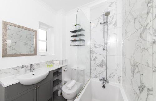 3BR Thames Retreat | Heathrow 10min | Train 5min - Foto 20