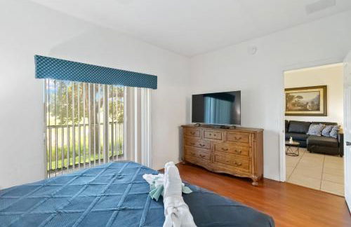 Huge Screened Patio That Overlooks Lake Buck, Near Famous Attractions!! - Foto 12