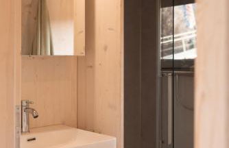 Geräumige, hochwertiges Hausboot PETITE mit Kamin - Foto 15