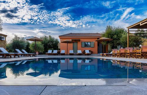 Penelopes Rhapsody Resort - Foto 3