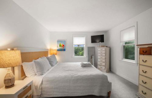 Pond Front Home w Game Room Dog Friendly - Foto 16