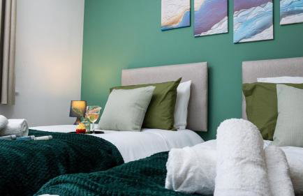 Whole 2-Bed, 2-Bath Apartment - Professionals, Contractors, Free Parking, ULEZ Free, Bham City - 10mins - Foto 12