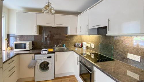 Largs Brisbane Cottage - Photo 2