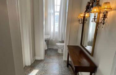 The Governor's Mansion - A Step Back in Time. - Foto 11