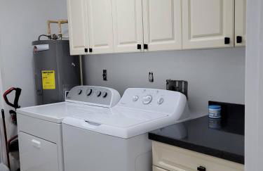 House With A BoatYour Private Waterfront Resort - Foto 29