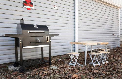 Louisville Dream House 4BR 2BA by CozySuites - Foto 27