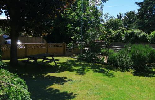 Gorgeous Cottage by the sea sleeps 10 5 bed 4 bath - Foto 8