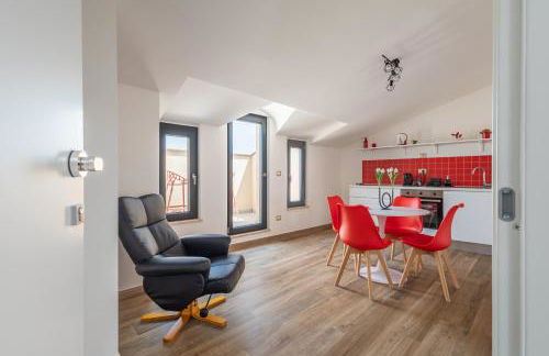 Rosso Rubino - Mansarda Vista Lago a Marta - Foto 17