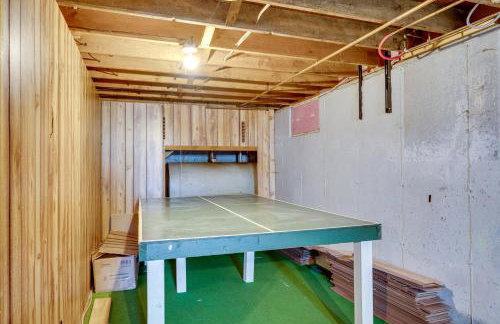 8 Mi to Jay Peak Resort Scenic Retreat with Deck - Photo 20