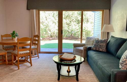 Relaxing Busy Bee C-7 by Simple Life Rentals - Foto 5