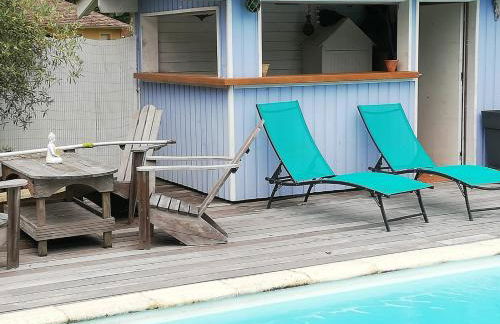 Maison familiale au calme avec piscine en bordure de forêt - Foto 9