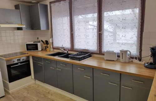 Spacieux appart 5 mins de valenciennes et garage - Foto 1