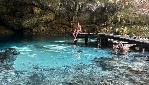 Le acque fresche e cristalline del cenote
