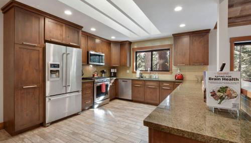 Luna Cabin - 5BR Hot Tub A/C Game Room EV Charger - Foto 4