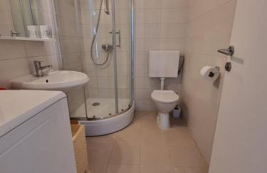 Apartmani Mistral - Photo 7