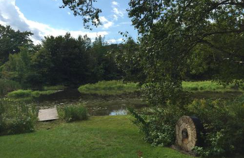 On Belanger Pond - Foto 11