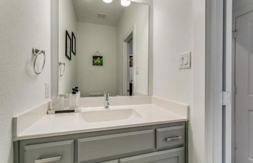 Home away from home - Photo 2