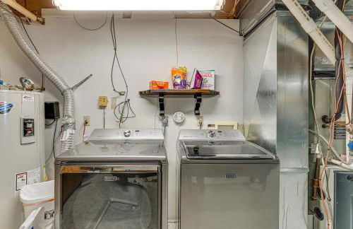 Lakefront Home with Dock and Decks in Gravois Mills! - Foto 30