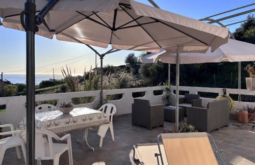 Bosa appartamento Bouganville con vista mare ampio terrazzo - Foto 1