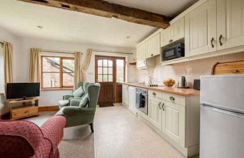 Luccombe Farm Holiday Cottages - Photo 58