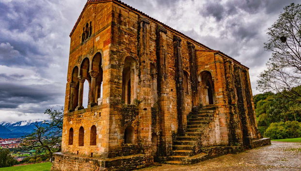 Tour in Oviedo - Photo 5