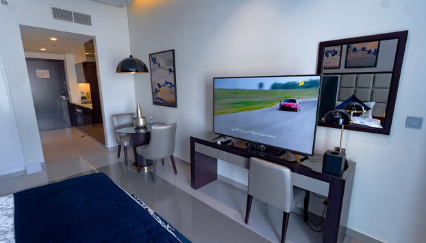 Majestin - Foto 4, Entrada interior