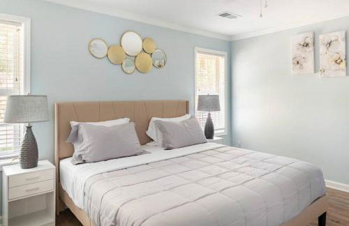 King Bed_Cozy Urban Retreat-Central Memphis - Foto 13