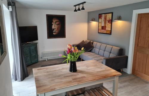 The Little Cottage - Peaceful, Dog Friendly Cottage in 5 Acres - Photo 5