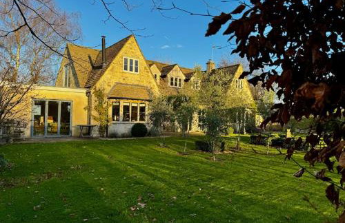 Hill House - Country Retreat by Maison Pro - Photo 12