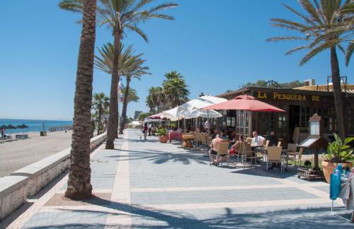 62 - Penthouse in Los Almendros with fantastic vie - Photo 32