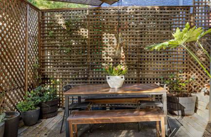 Spanish Revival Charm in Silver Lake w Patio BBQ Walkable Location Maltman Manor by AvantStay - Photo 29