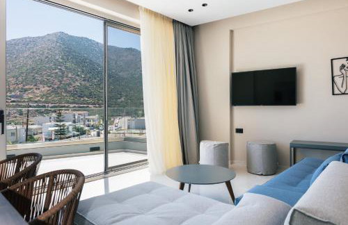 Isla Villas & Suites - Photo 26