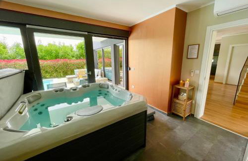 Luxury Villa Hedone with heated pool, welness and playground - Photo 5