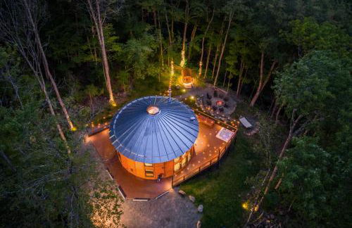 Mount Snow Yurt - Hot Tub, Wood Stove, WiFi, EVcharger - Foto 2