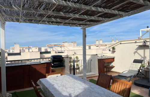 PLAYA ALMENARA ATICO DUPLEX VISTAS AL MAR Y MONTAÑA WIFI,PISCINA a - Foto 20