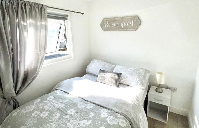 Inviting 2-bed Chalet in Caernarfon - Photo 4