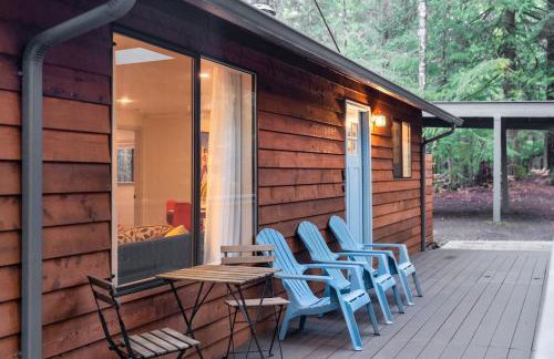The Harold, Forested retreat with firepit - Foto 26