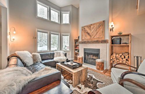 Updated Condo Next to Burke Mountain Bike Trails! - Foto 1