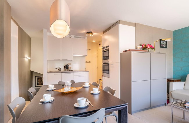 Duplex Near Zeedijk & Center With Sunny Balcony - Photo 7