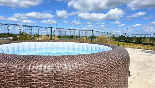 Design Penthouse - 4SZ - 2Bäder - Whirlpool - 2 Parkplätze - Dachterrasse - Foto 3