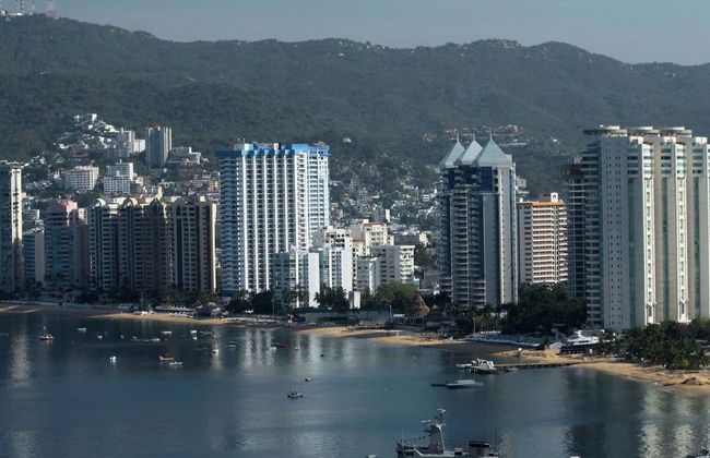 Acapulco Guided Tour & Cliff Dive Show - Photo 2
