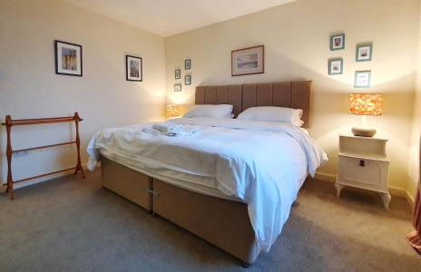 Self-catering Lighthouse Keeper's Cottage on the NC500 - Photo 29